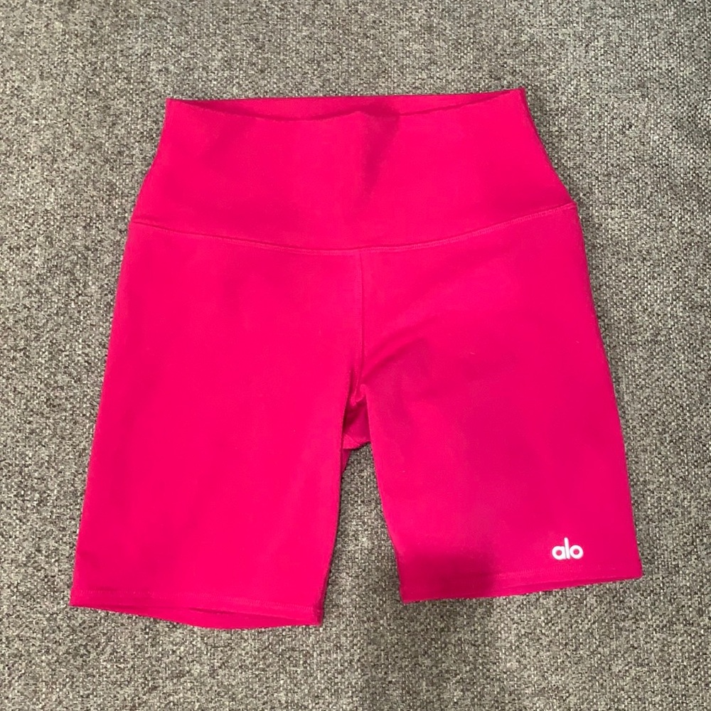 Alo Yoga High-Waist Biker Shorts 7”